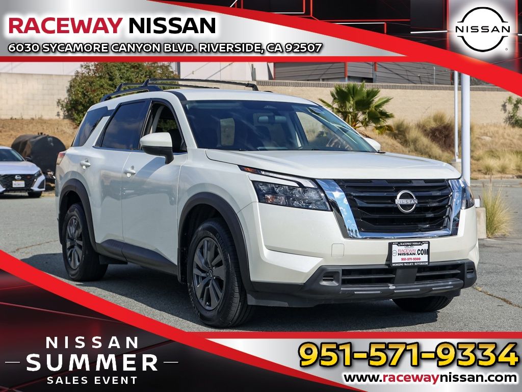 Pearl White Tricoat 2024 Nissan Pathfinder SUV / Crossover Front-Wheel Drive 9-Speed Automatic