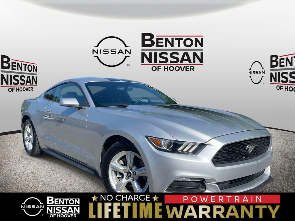 2017 Ford Mustang V6 Coupe RWD