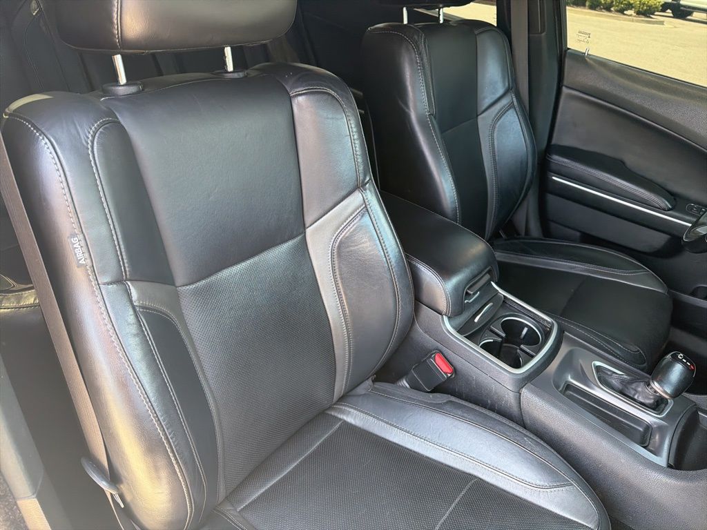 2020 Dodge Charger SXT RWD