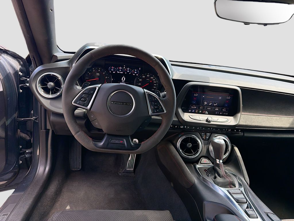 Used 2022 Gray Chevrolet ZL1 image 21