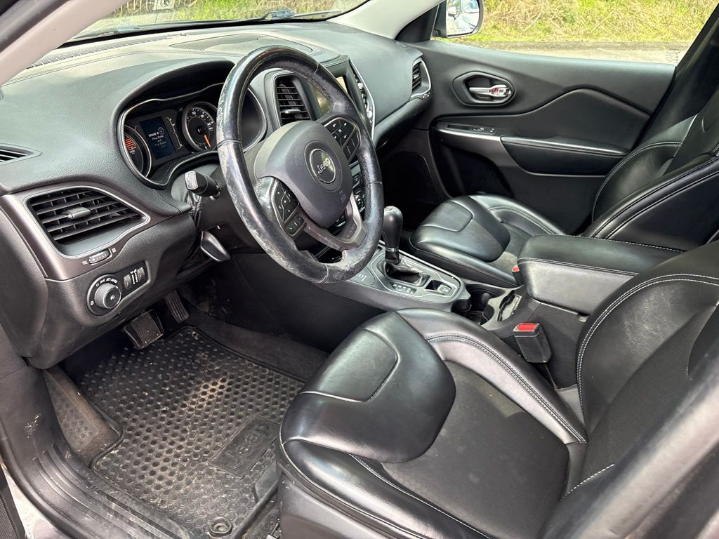 2019 Jeep Cherokee Latitude Plus Gray at Auto Express Mitsubishi