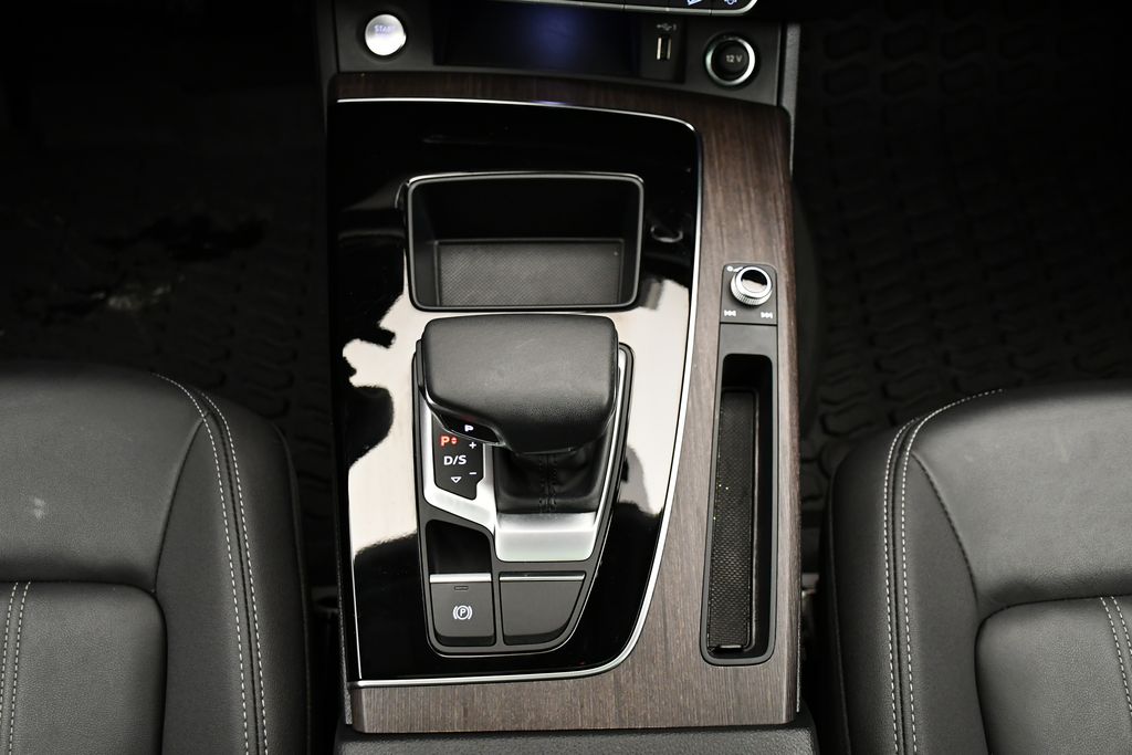 Thumbnail: 2023 Audi Q5 - 31