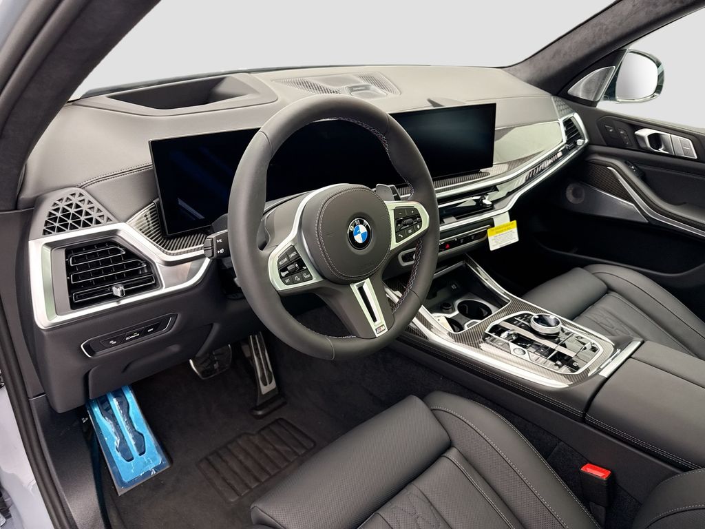 Thumbnail: 2027 BMW X7 - 9