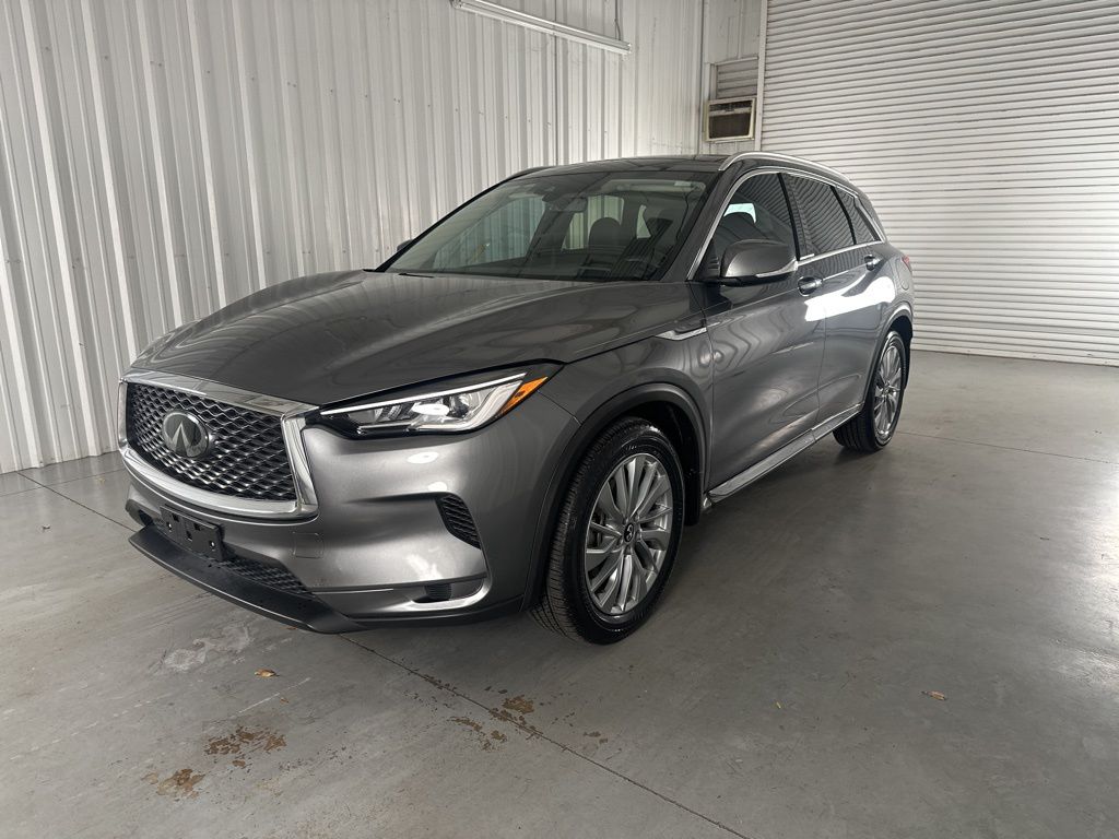 2023 INFINITI QX50 Luxe FWD