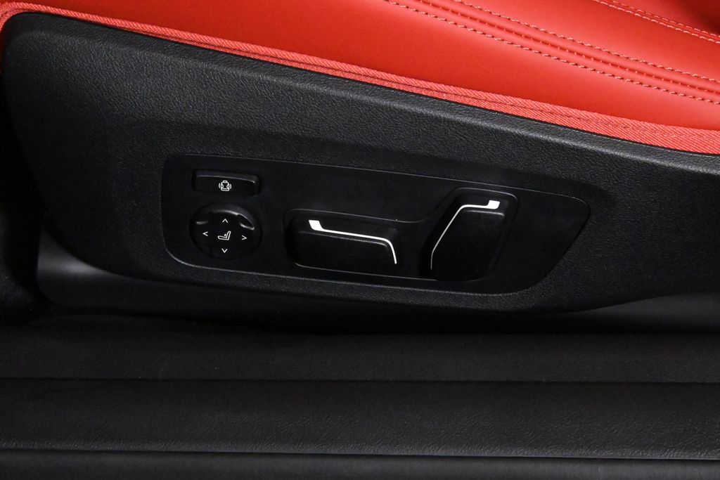 Thumbnail: 2026 BMW M4 - 27