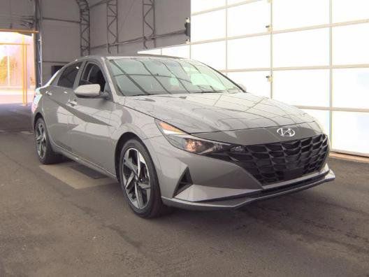 2023 Hyundai Elantra SEL FWD