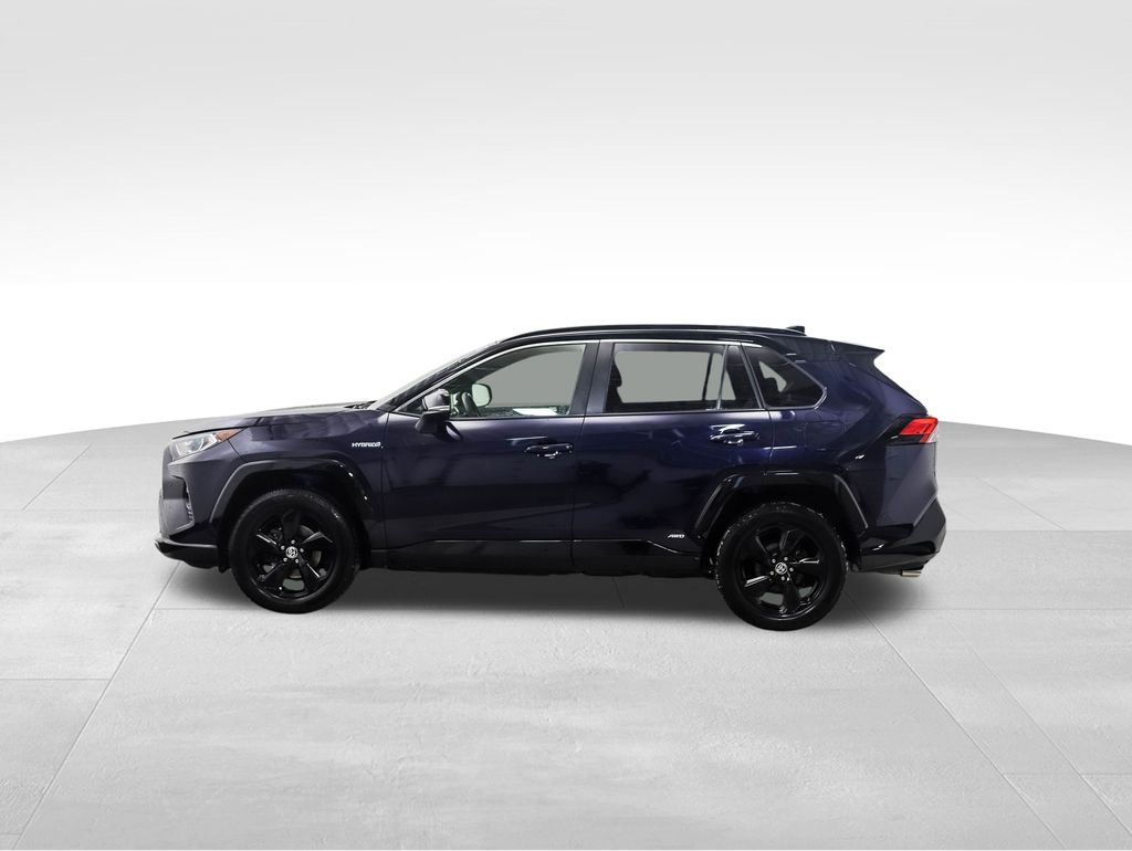 2020 Toyota RAV4 XSE 2