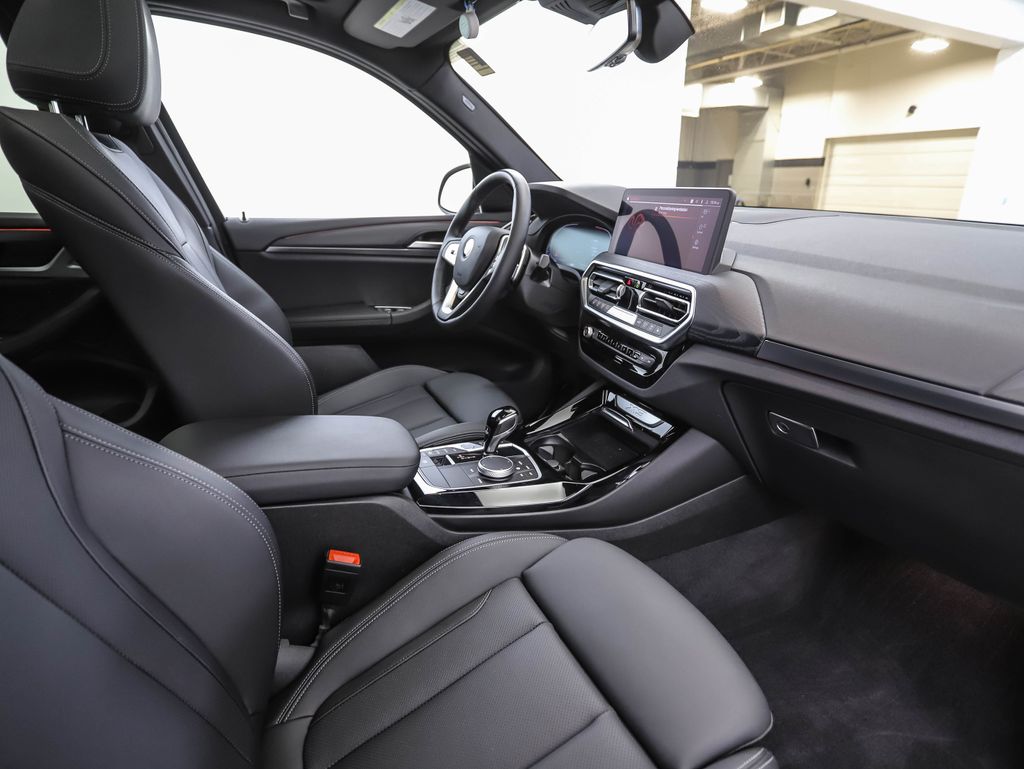 Thumbnail: 2023 BMW X3 - 30