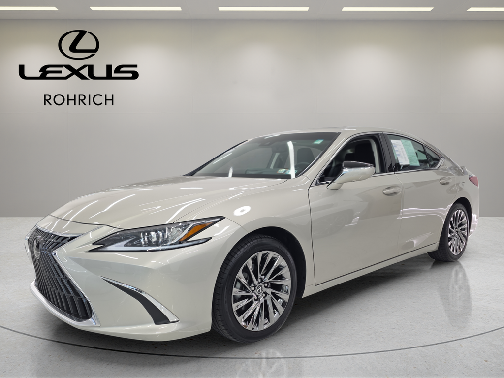 2024 Lexus ES 350 Luxury's photo