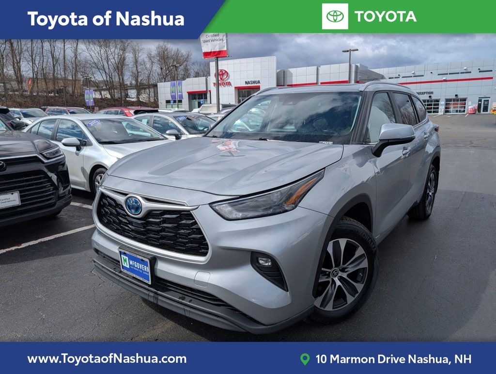 2023 Toyota Highlander Hybrid XLE AWD