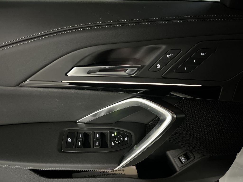 Thumbnail: 2026 BMW X1 - 13