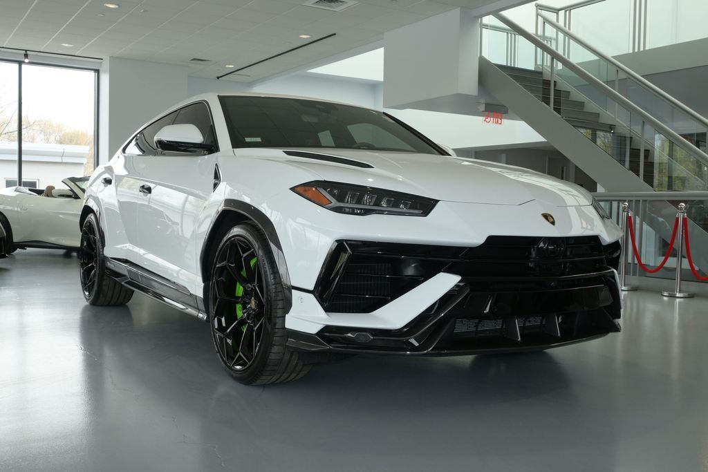 Bianco Monocerus Metallic 2024 Lamborghini Urus Performante AWD SUV / Crossover All-Wheel Drive 8-Speed Automatic