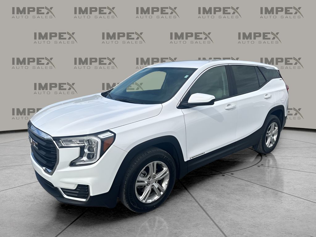 2024 GMC Terrain SLE's photo