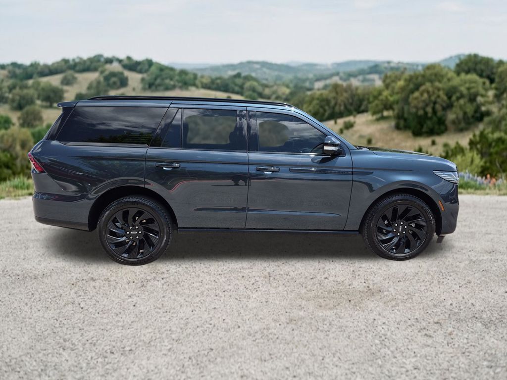 Used Car 2025 Lincoln Navigator  Reserve For Sale Under $90,000 In Austin, Texas