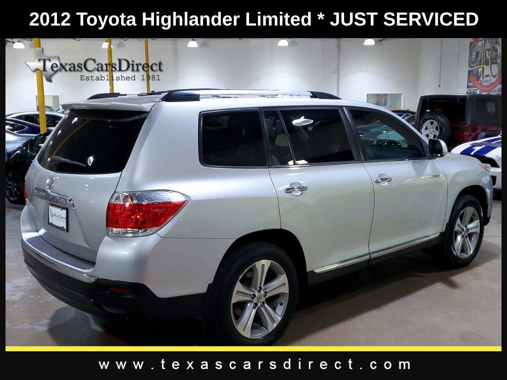 2012 Toyota Highlander Limited 11