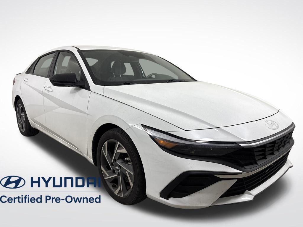 2025 Hyundai Elantra SEL Sport FWD