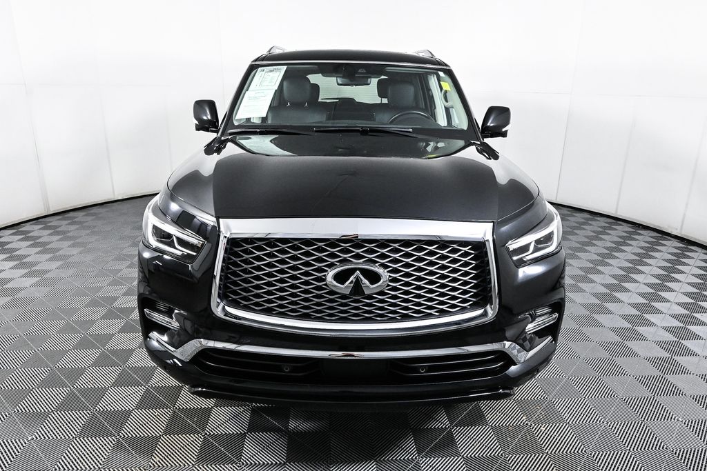 2024 INFINITI QX80 LUXE 2