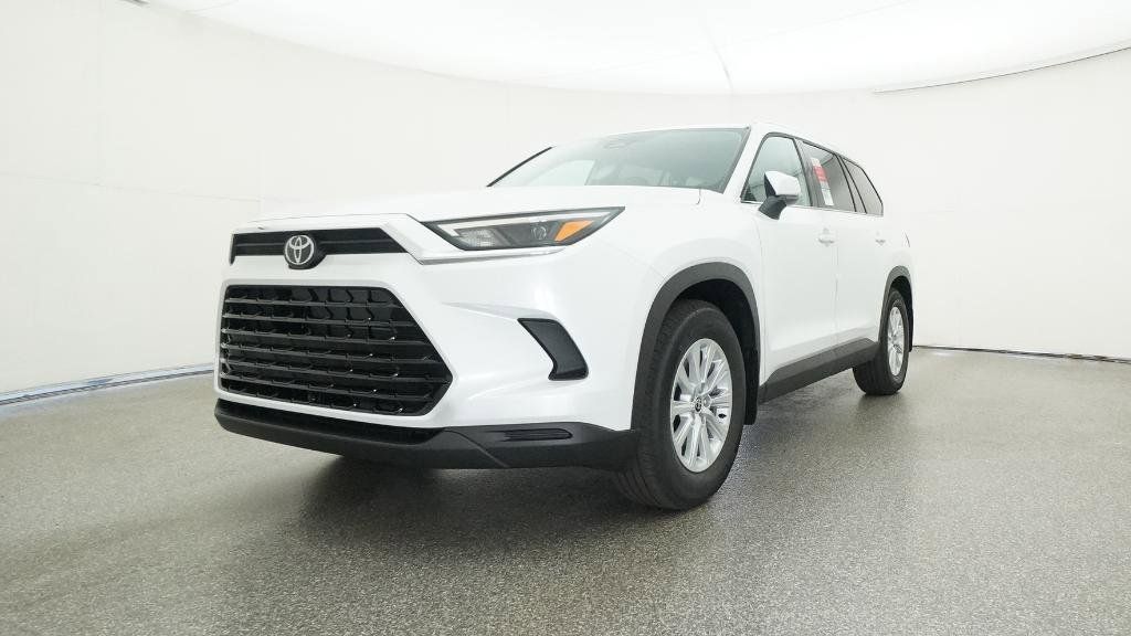 Thumbnail: 2026 Toyota Grand Highlander - 4