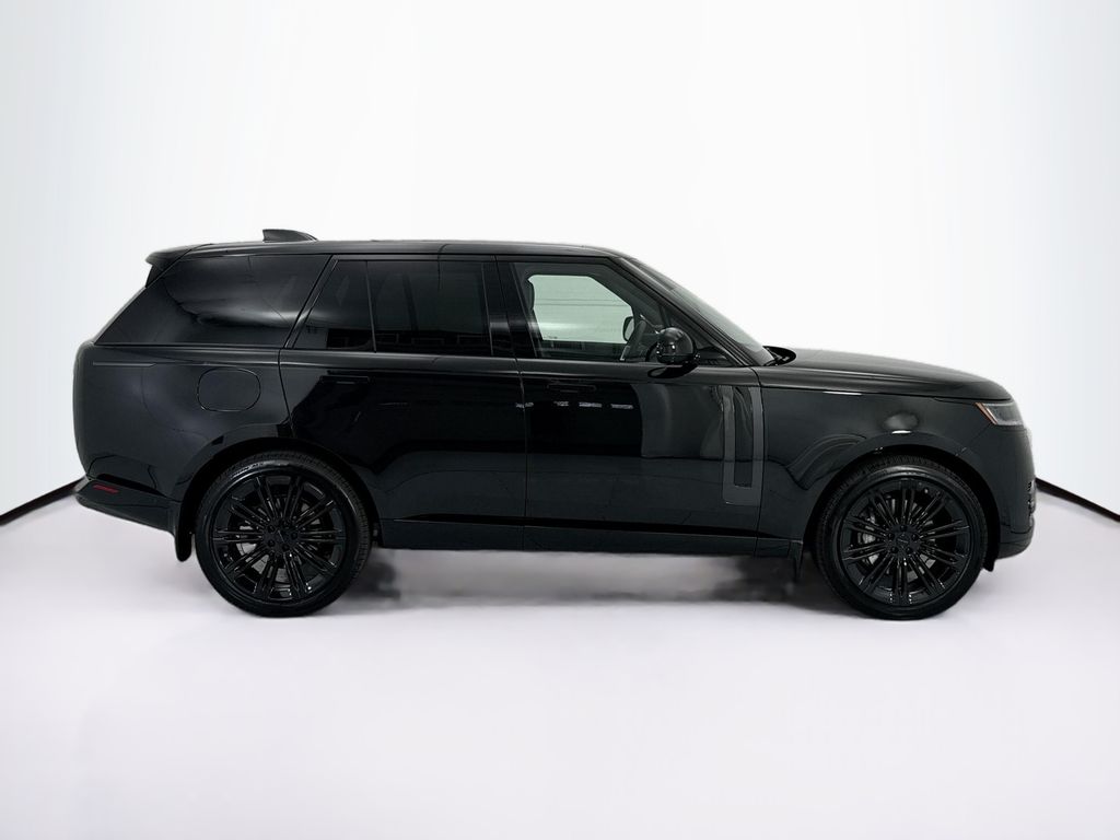 Thumbnail: 2026 Land Rover Range Rover - 4