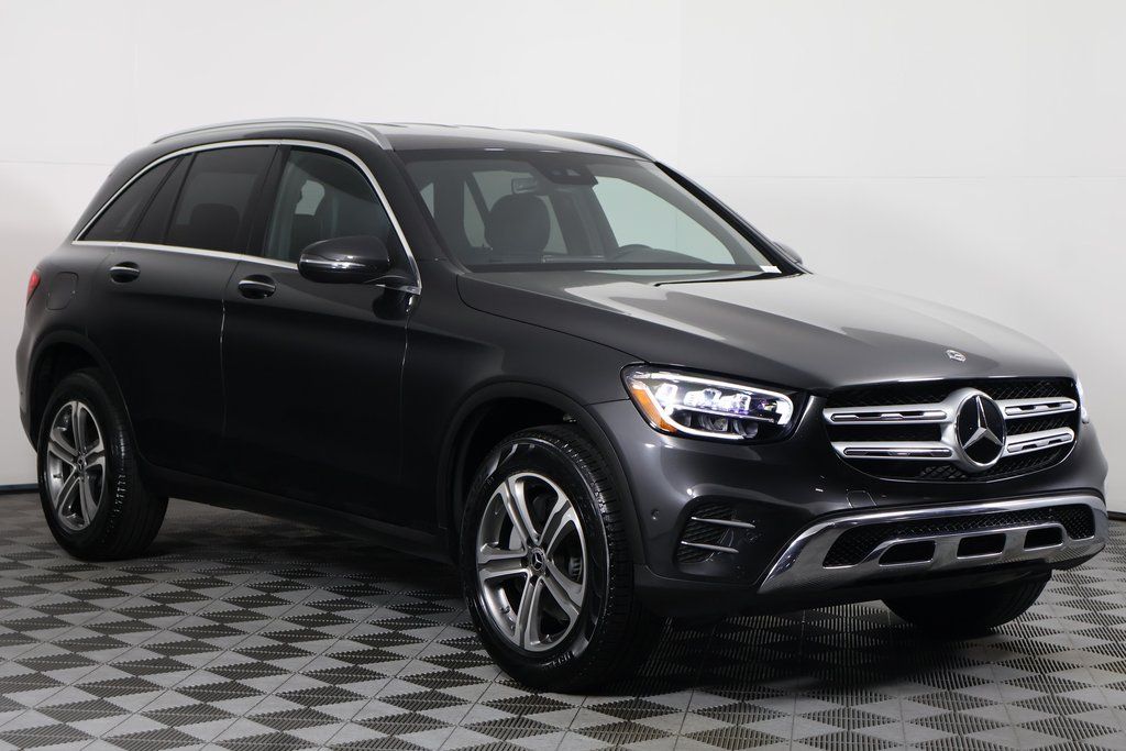 2022 Mercedes-Benz GLC 300 3