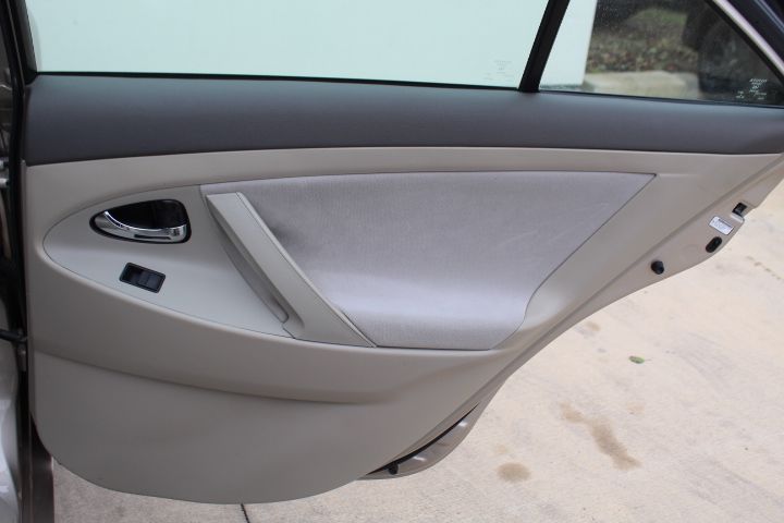 Used Car 2007 Toyota Camry  Base Ce For Sale Under $10,000 In Georgetown, Texas