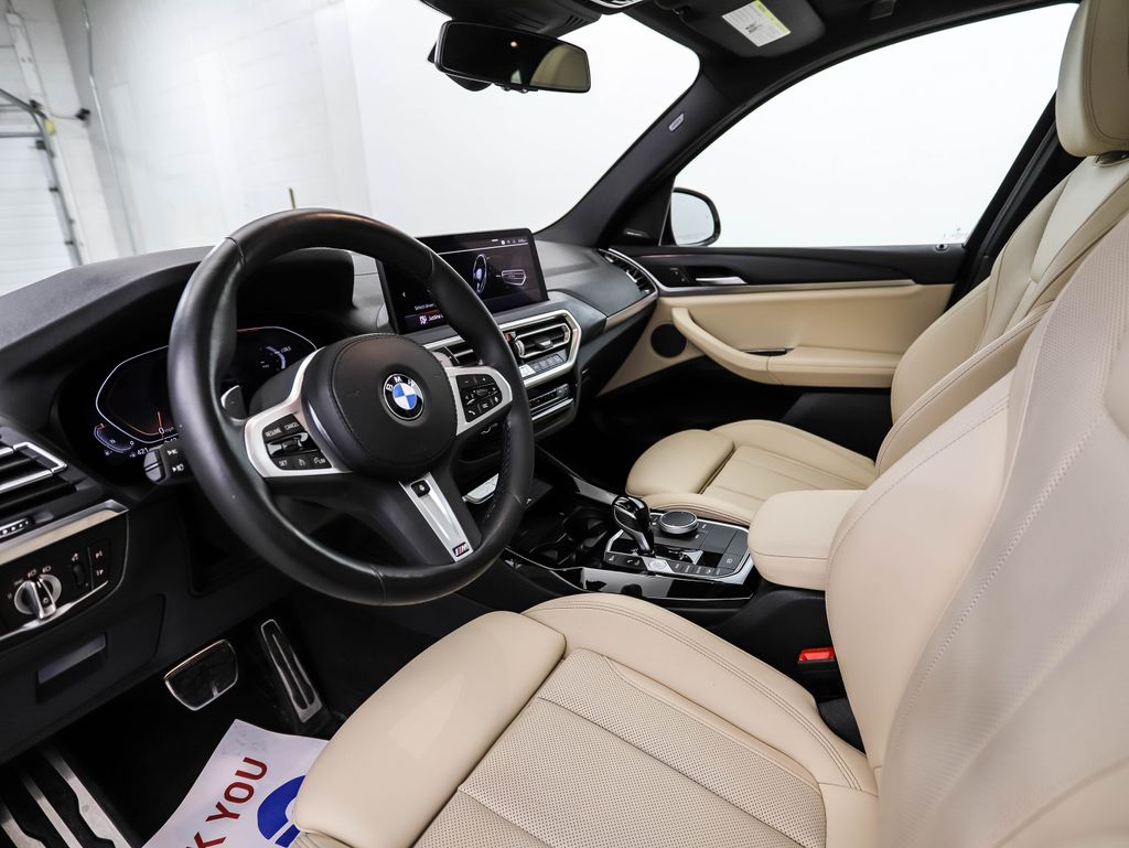 Thumbnail: 2023 BMW X3 - 10