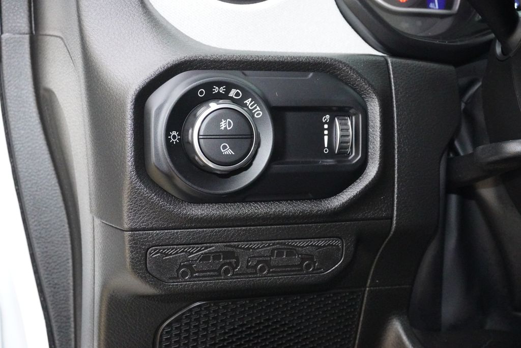 Used Car 2025 Jeep Gladiator  Willys For Sale Under $50,000 In Weatherford, Texas