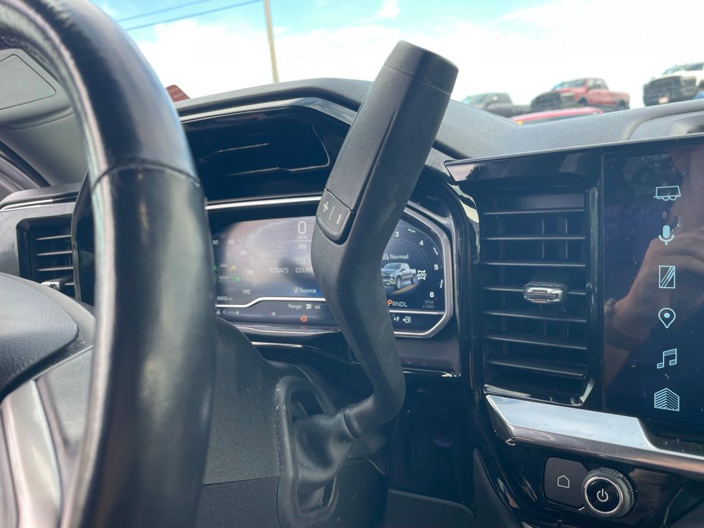 ChevroletSilverado 150024