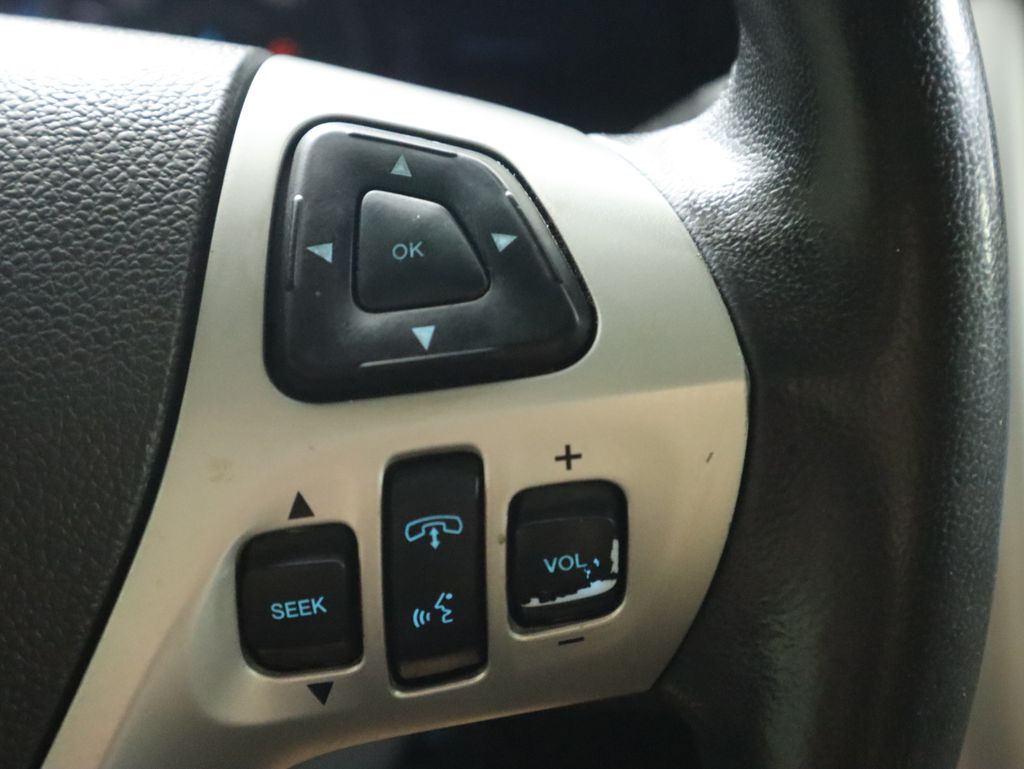 Thumbnail: 2011 Ford Edge - 12