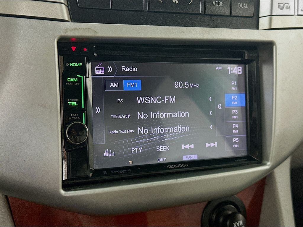 Used 2005 Black Lexus 330 image 19