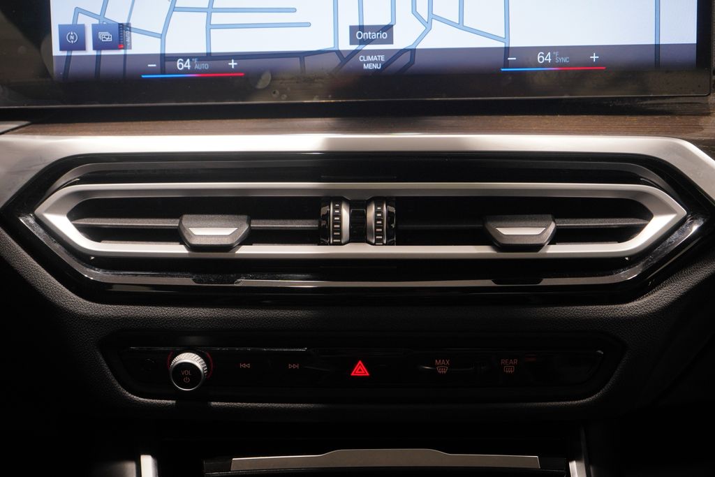 Thumbnail: 2023 BMW i4 - 13