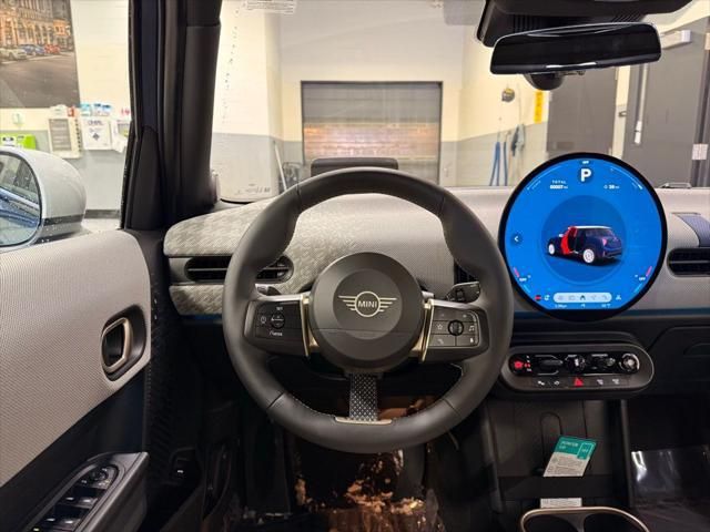 Thumbnail: 2026 MINI Cooper - 22