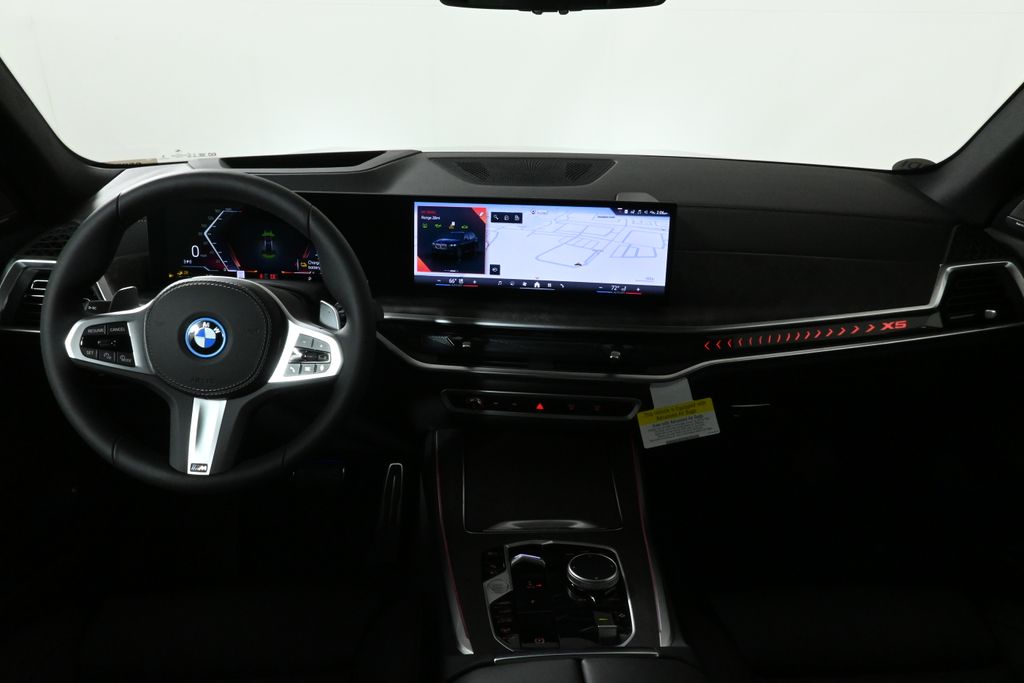 Thumbnail: 2026 BMW X5 - 18