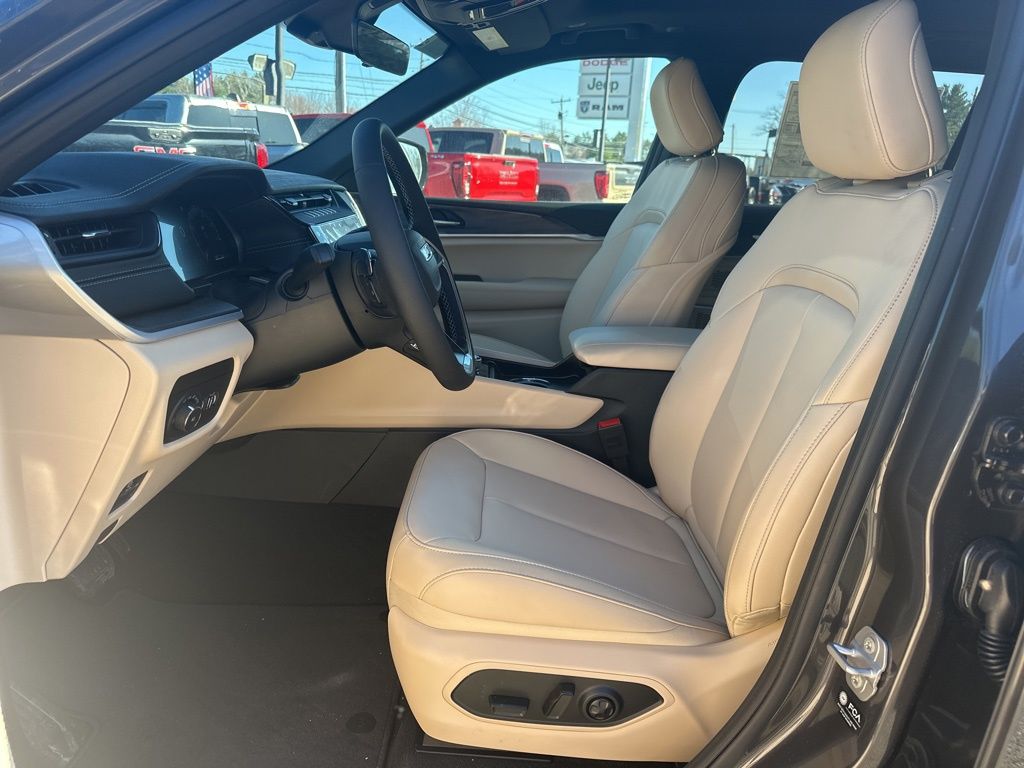 New 2026 Jeep Grand Cherokee L SUV