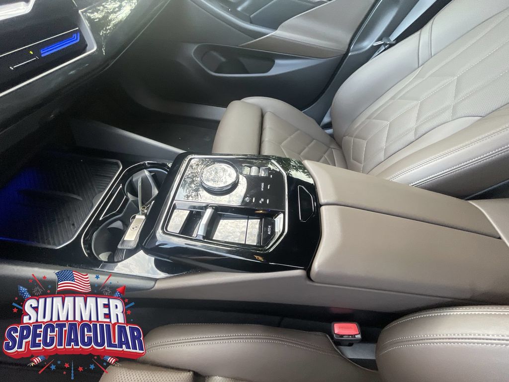 Used 2024 BMW 5 Series Sedan