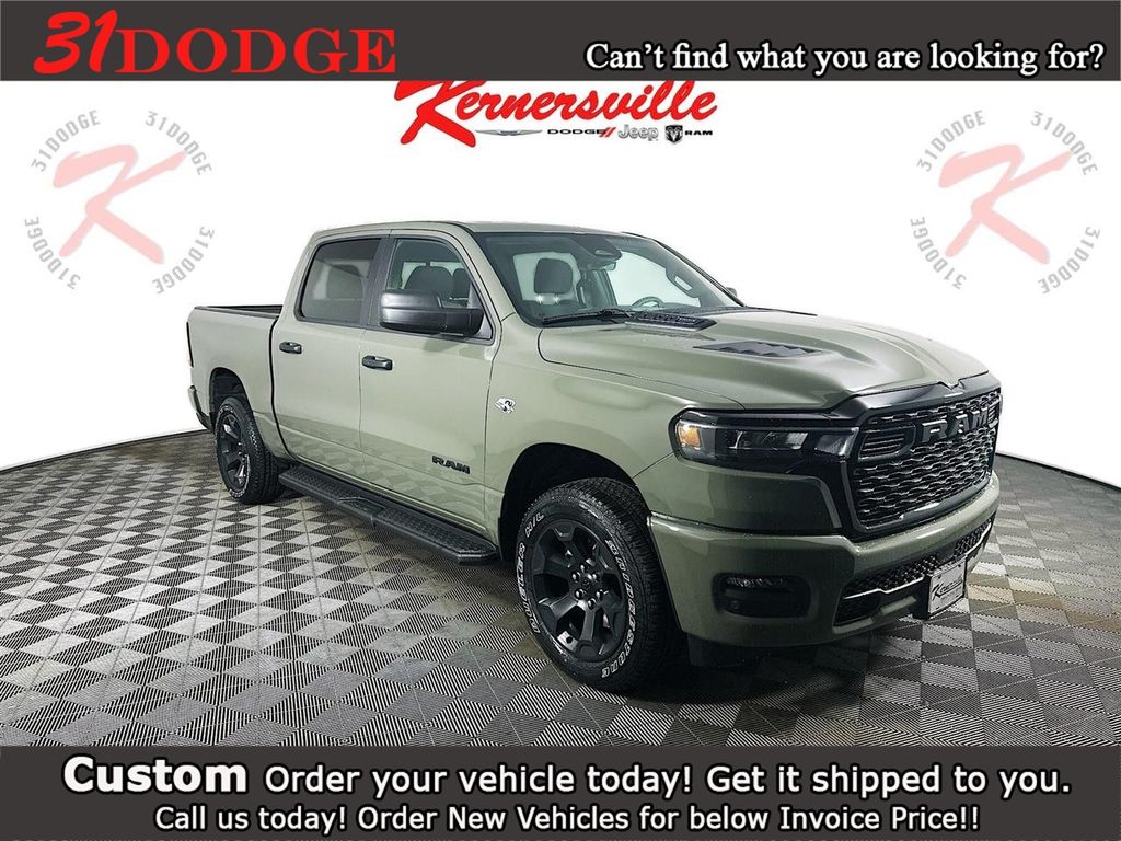 2026 RAM 1500 Express Crew Cab 4WD