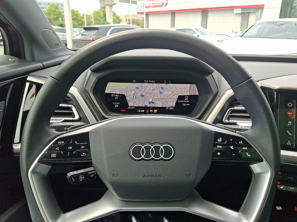 Thumbnail: 2023 Audi Q4 e-tron - 20