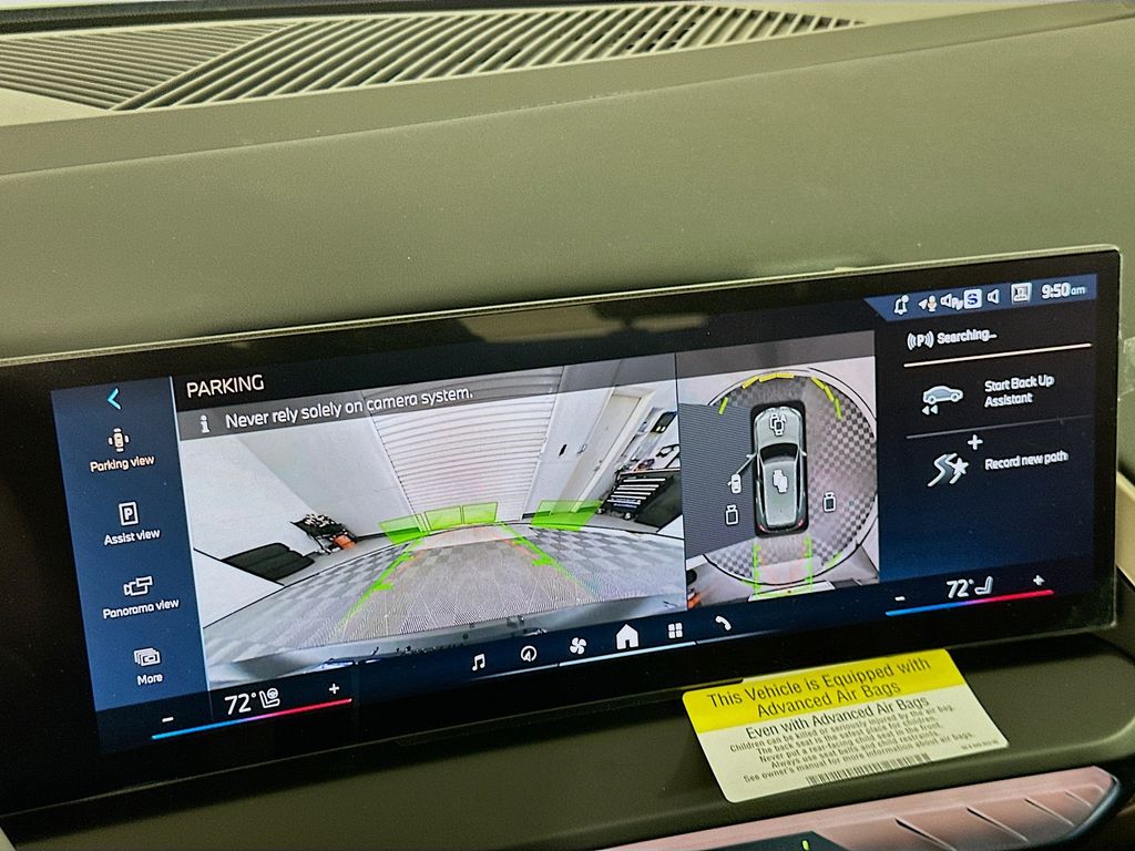 Thumbnail: 2025 BMW X3 - 13