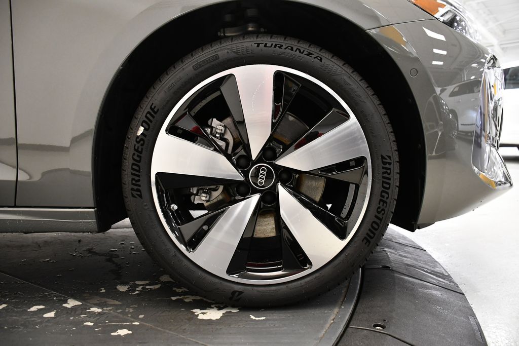 Thumbnail: 2025 Audi A5 - 16