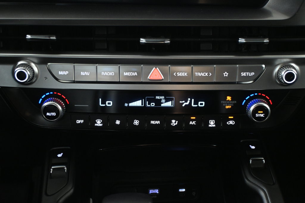 Thumbnail: 2024 Kia Telluride - 22