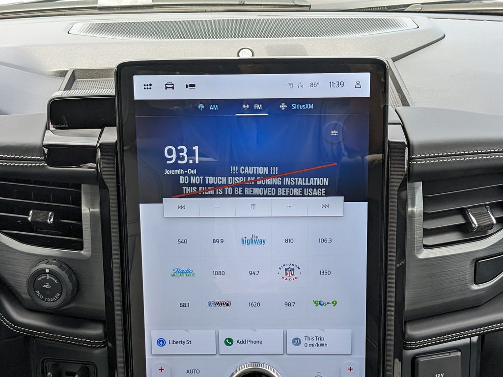 2025 Ford F-150 Lightning Platinum