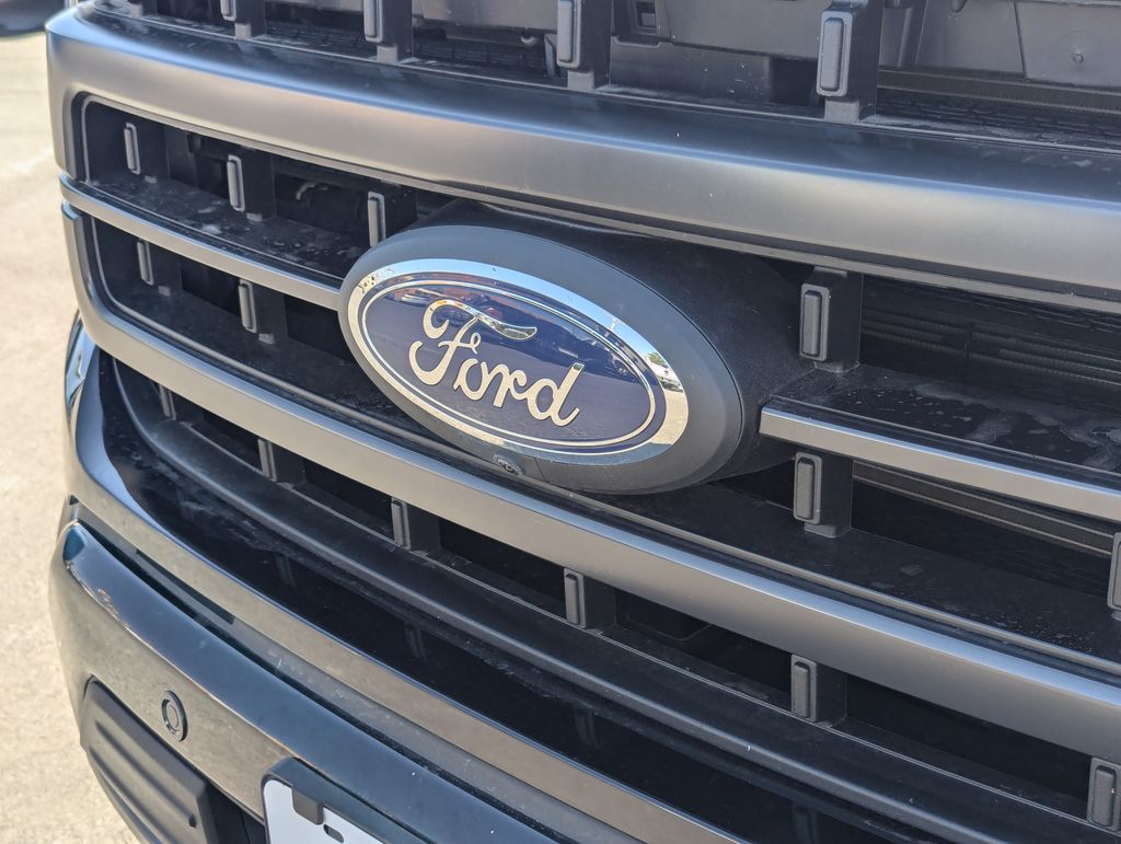 2022 Ford F-150 Lariat 14