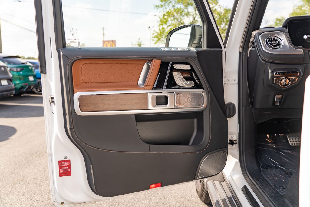 2022 Mercedes-Benz G-Class G 550 photo