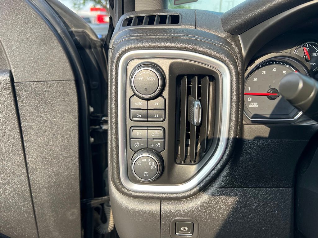 Used 2021 Chevrolet Silverado 1500 Truck