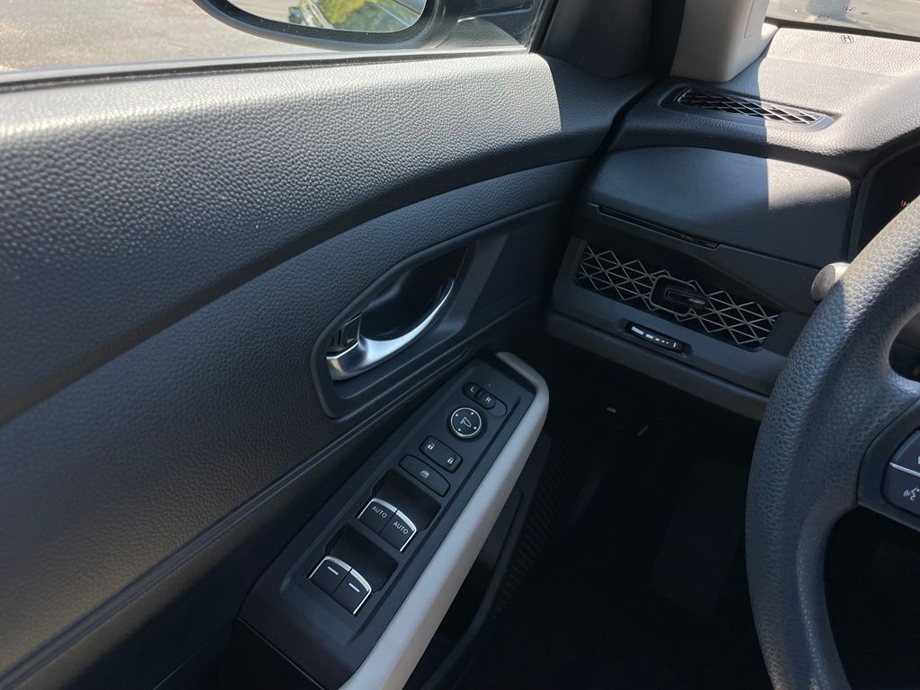 Thumbnail: 2025 Honda Accord - 22