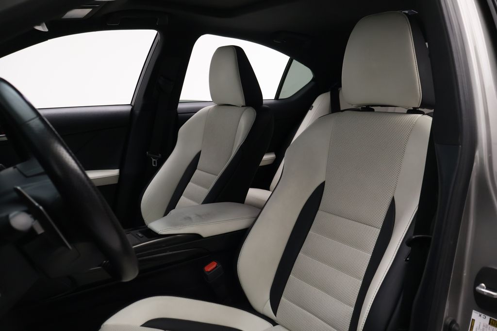 Thumbnail: 2023 Lexus IS - 13