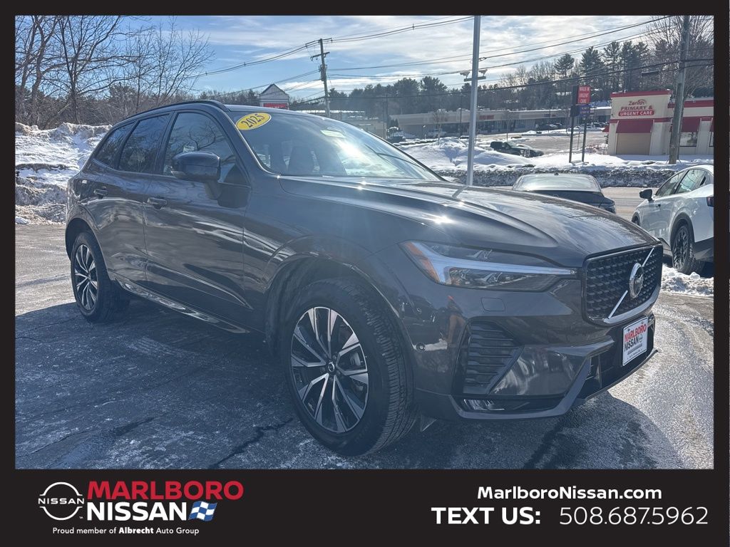 2025 Volvo XC60 B5 Plus Dark Theme AWD