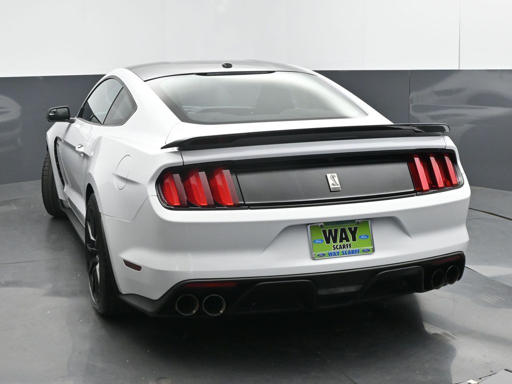 2017 Ford Shelby GT350 