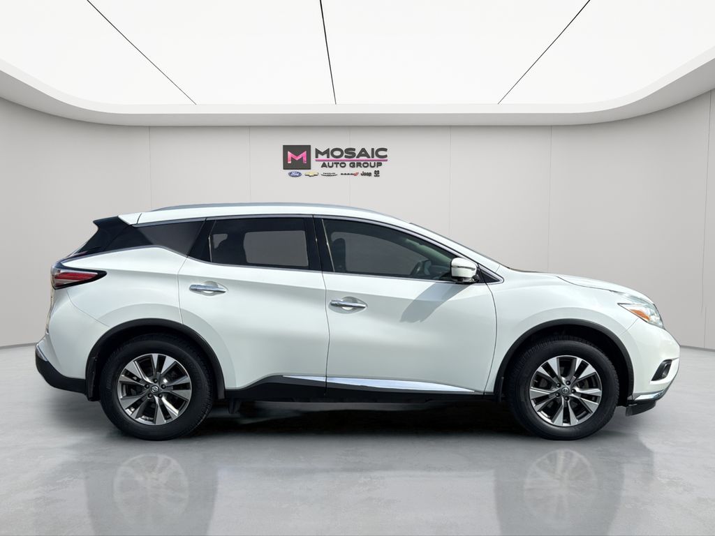 Used 2017 Nissan Murano S with VIN 5N1AZ2MH1HN102035 for sale in Zumbrota, Minnesota