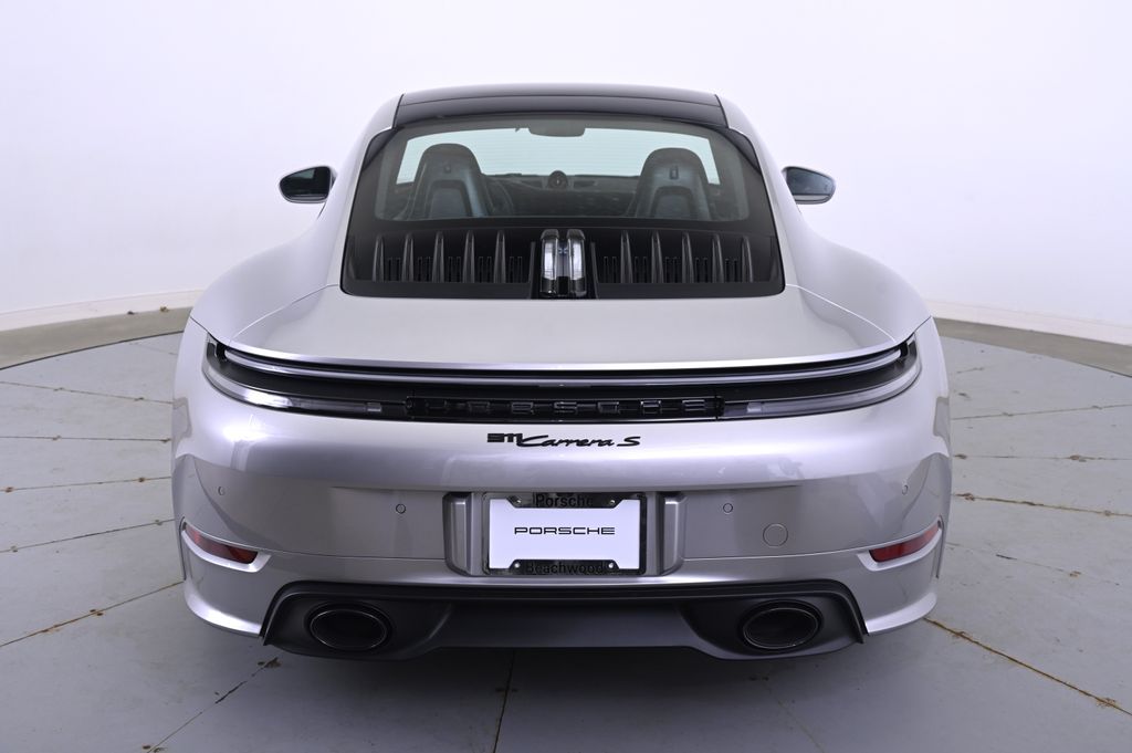 Thumbnail: 2025 Porsche 911 - 6